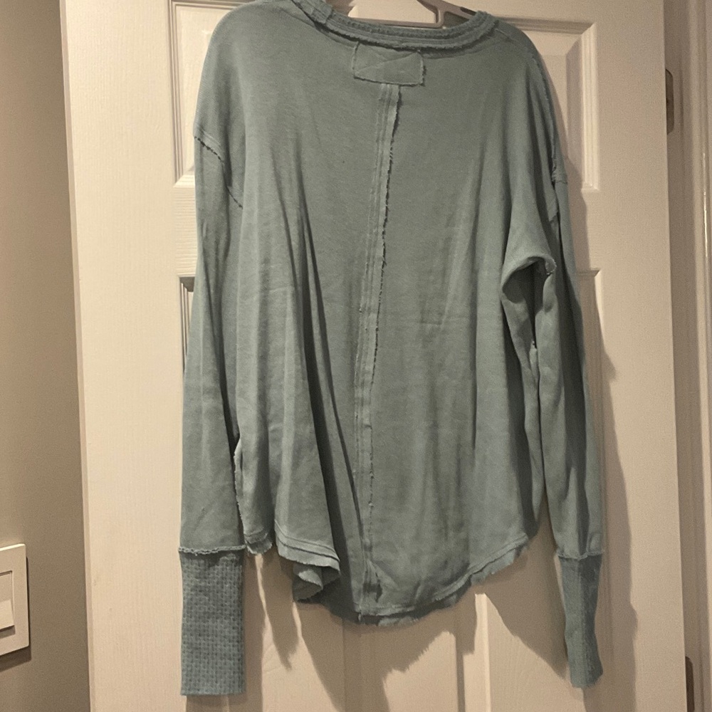 Women's We The Free light Blue Long Sleeve Top - Picture 3 of 7